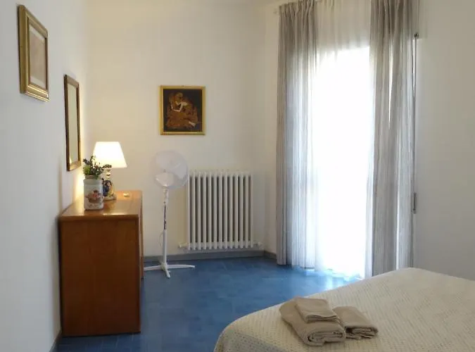 Roberta's House, A Few Steps From The